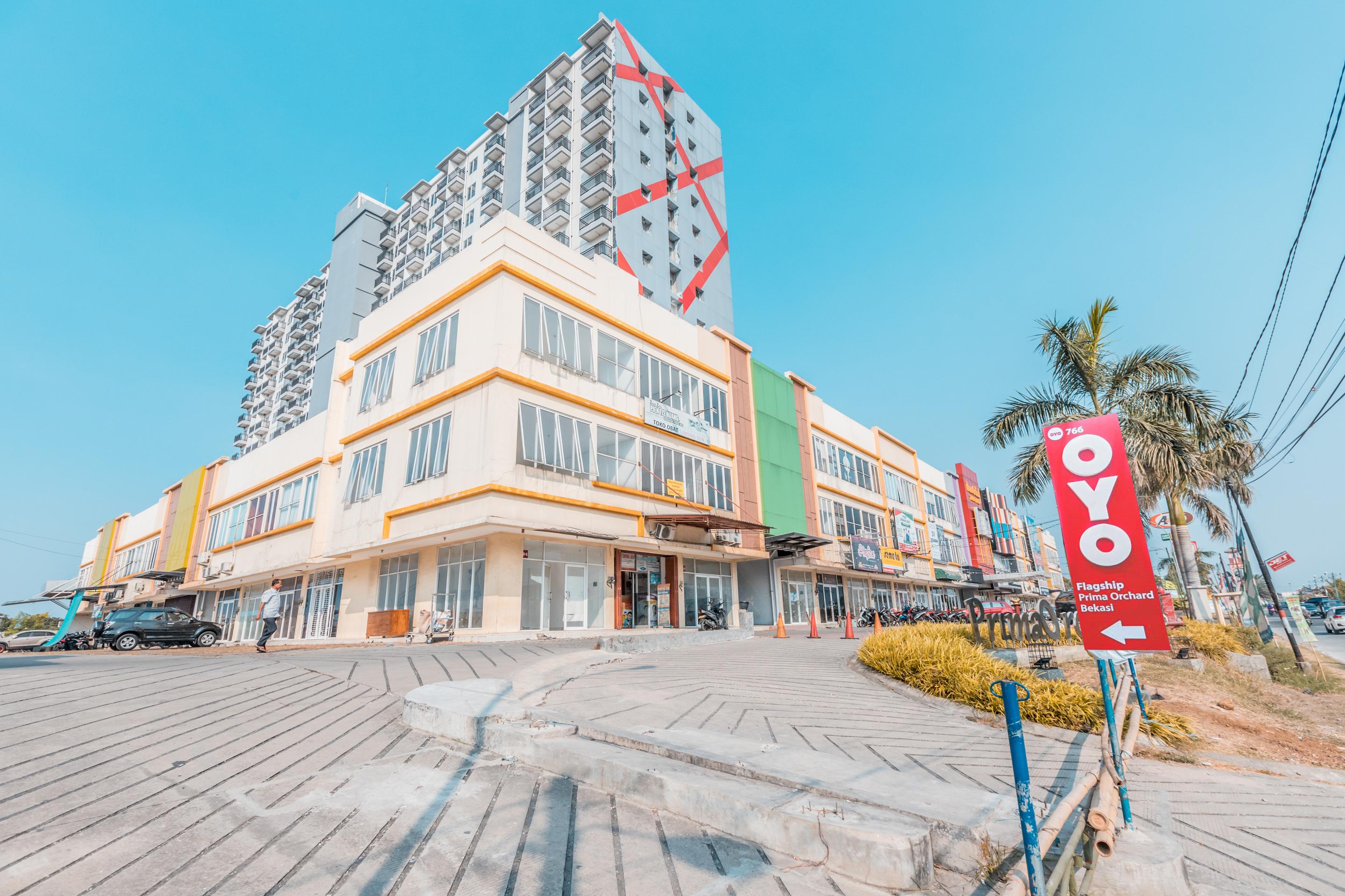 Oyo Flagship 766 Prima Orchard Hotell Bekasi Eksteriør bilde